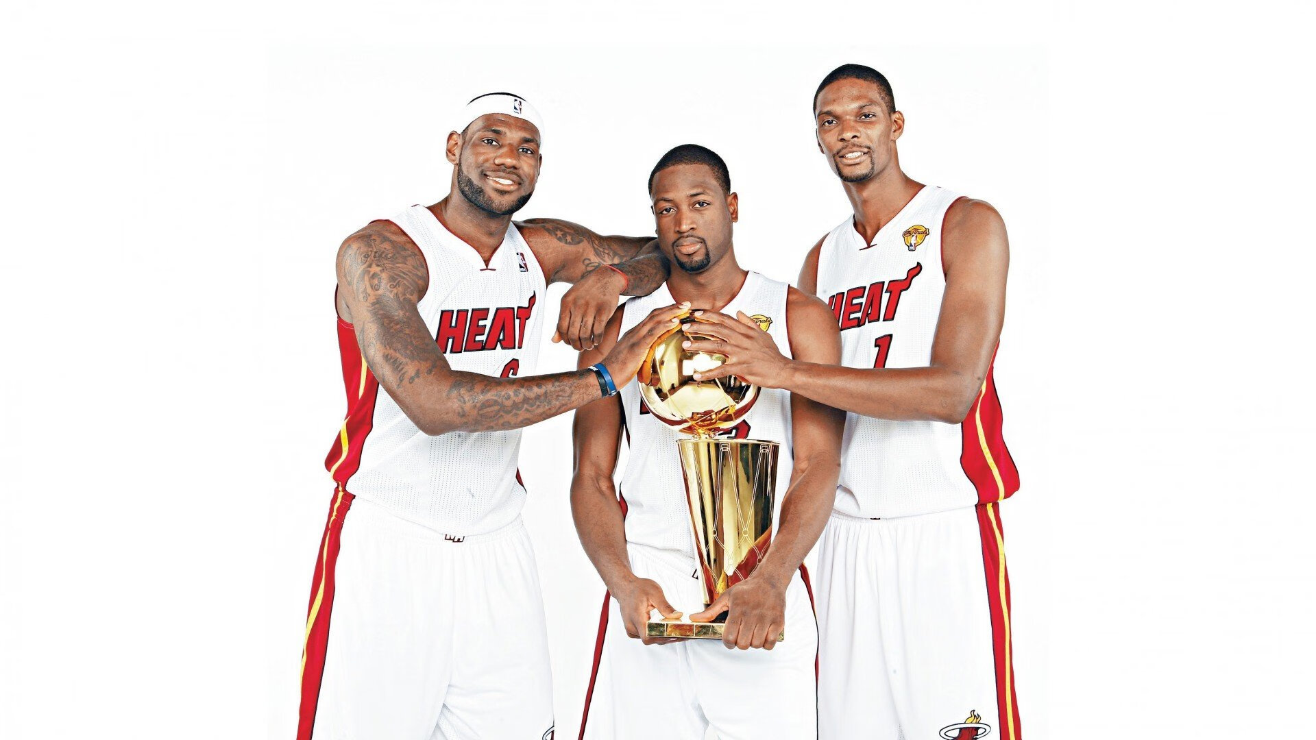 库里在热火比赛中挺进下一轮，出色防守引发热议！-乐动体育APP下载